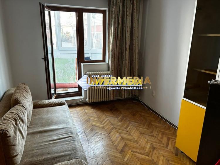 Apartament 4 camere decomandate 2 bai CETATE CLOSCA mobilat si utilat complet - 8