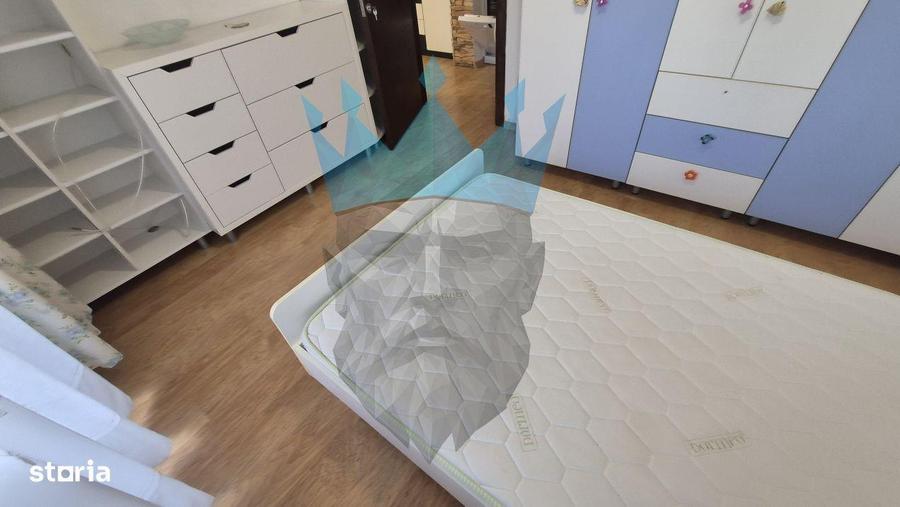 Apartament cu 3 camere, mobilat în Vitan