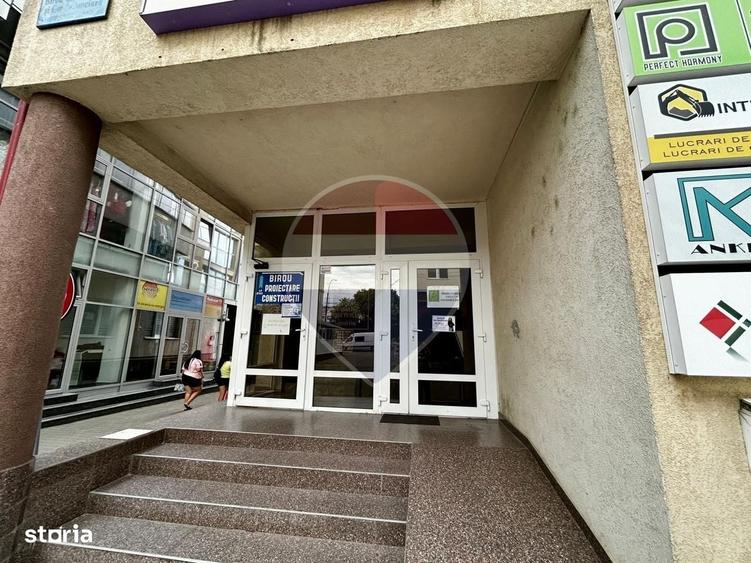 Spațiu comercial, de 40 mp, în Central