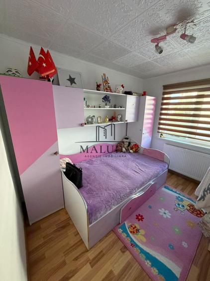 Apartament cu 4 camere decomandat, mobilat în Găvana 2