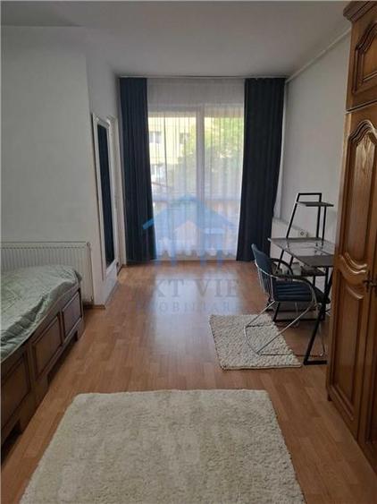 Garsonieră decomandată în Zorilor