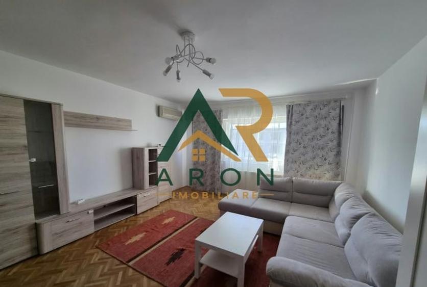 Apartament cu 3 camere decomandat, mobilat în Unirii