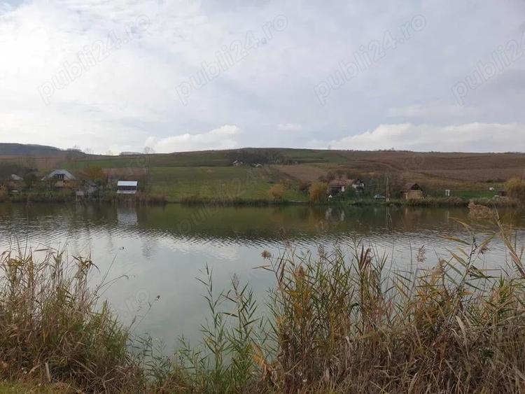 Teren de 12000 mp, în Central