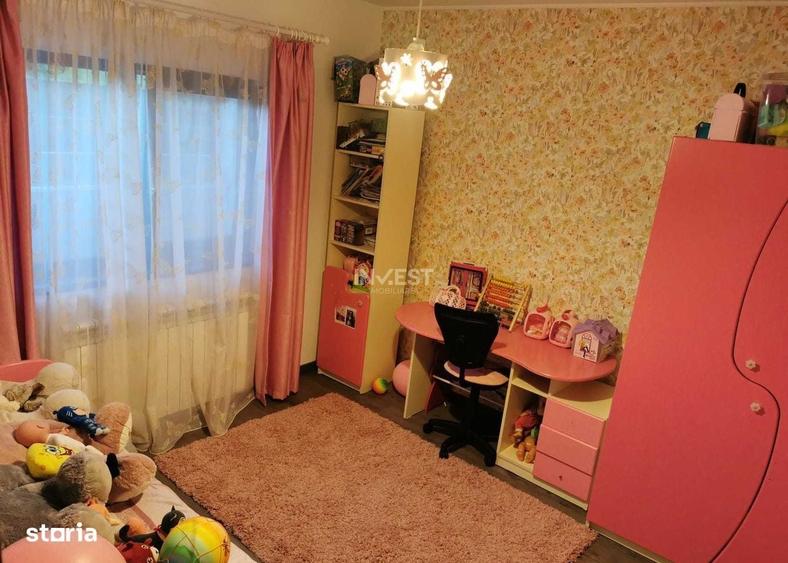 Casă cu 4 camere decomandat cu Teren 450 Mp în Valea Lupului