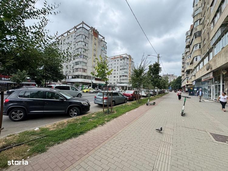 Inchiriere Spatiu Comercial Vitrat, 52 mp Pacurari -Primaria Centru Pa - 1