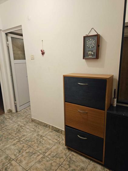 Apartament cu 2 camere semidecomandat în Calea Victoriei