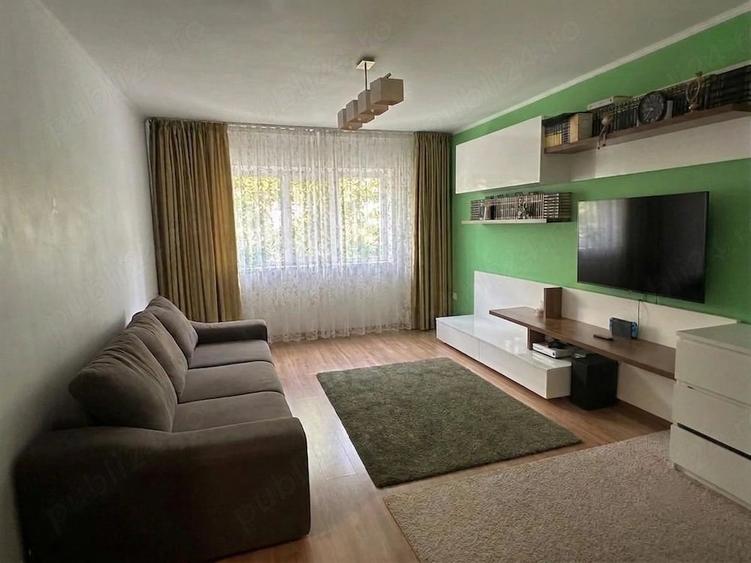 Apartament cu 2 camere decomandat în Central