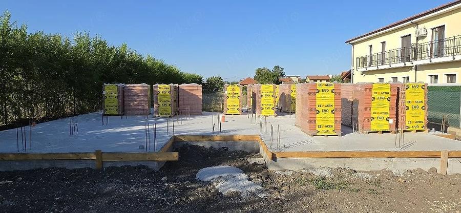 Casă cu 5 camere cu Teren 202 Mp în Giarmata