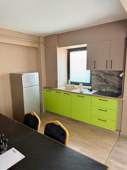 Apartament cu 2 camere decomandat în Centru Civic