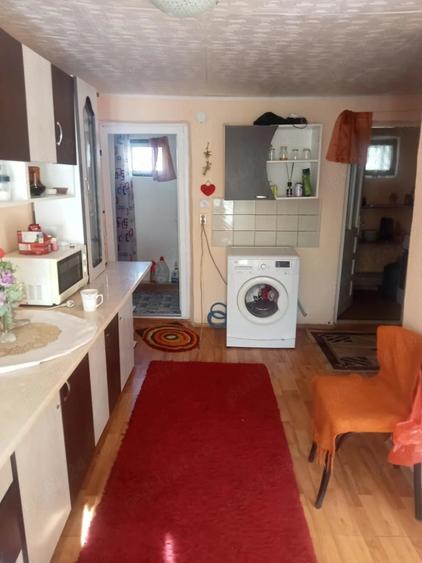 Casă cu 3 camere cu Teren 675 Mp în Central