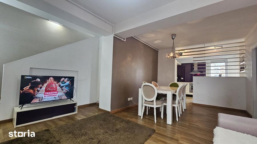 Apartament cu 3 camere decomandat, mobilat în Vatra Luminoasă