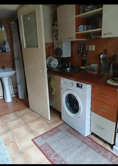 Casă cu 3 camere cu Teren 280 Mp în Central