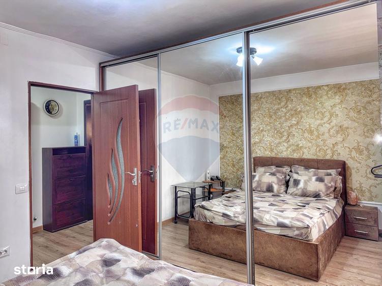 Apartament cu 2 camere decomandat, mobilat în Polonă