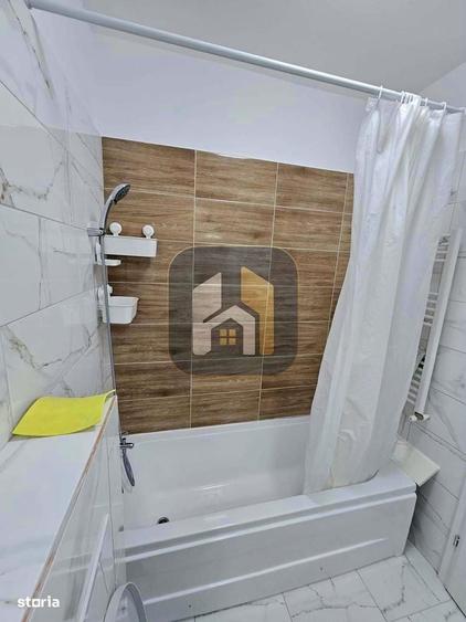 Casă cu 4 camere cu Teren 555 Mp în Central