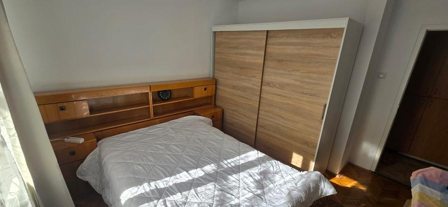Apartament cu 3 camere decomandat, mobilat în Astra