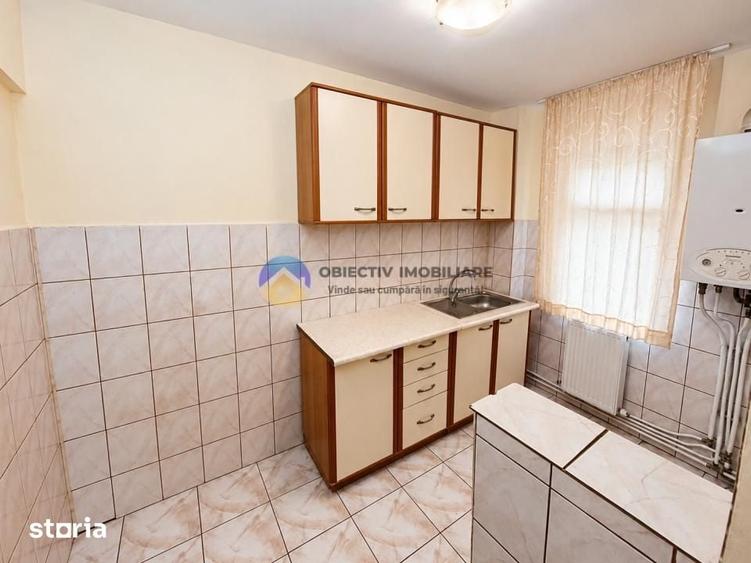Apartament cu 2 camere semidecomandat în Mărăței