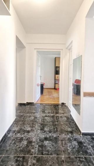 Apartament cu 2 camere decomandat, mobilat în Centrul Civic