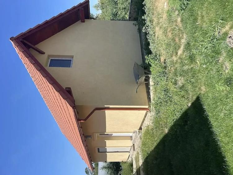 Casă cu Teren 2650 Mp în Sacoșu Turcesc