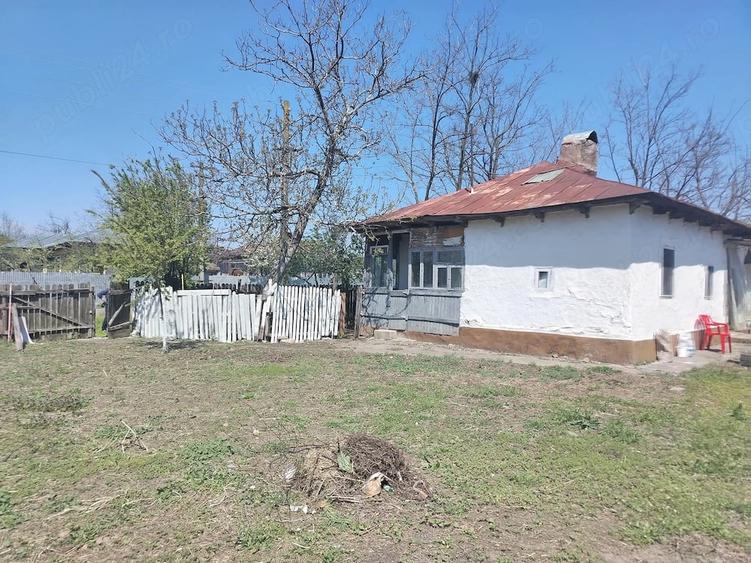 Casă cu 3 camere cu Teren 1250 Mp în Glodeanu-Siliștea