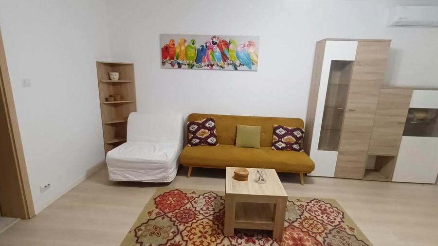 Apartament cu 2 camere semidecomandat, mobilat în Liviu Rebreanu