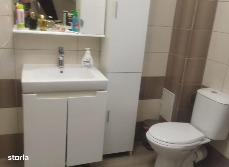 Casă cu 4 camere cu Teren 395 Mp în Galata
