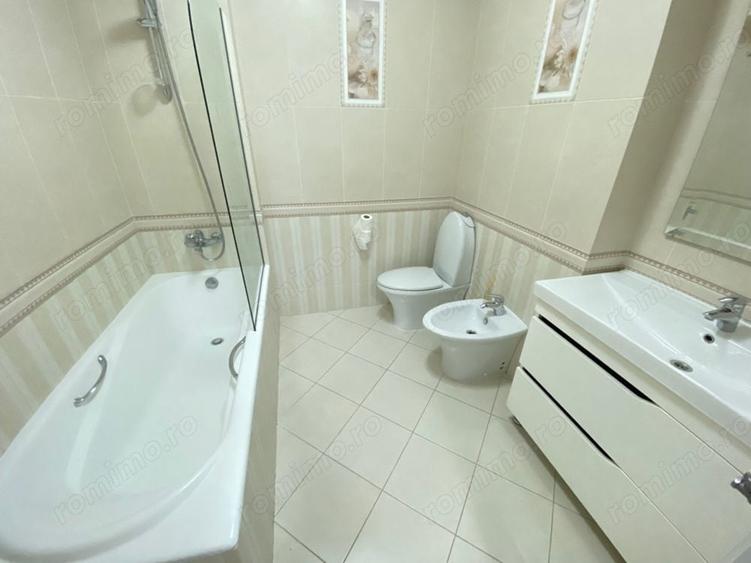 Garsonieră decomandată în Gorjului