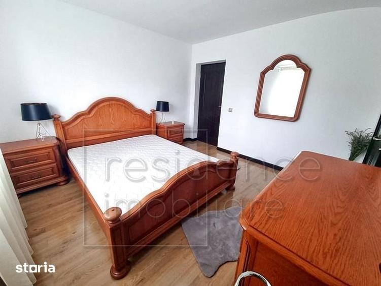 Casă cu 5 camere decomandat cu Teren 1000 Mp în Europa