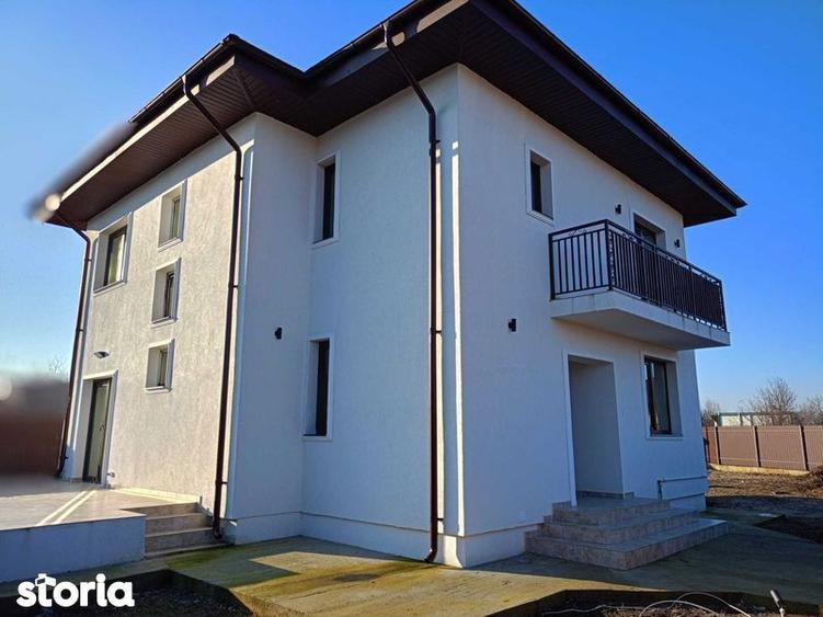 Casă cu 4 camere cu Teren 140 Mp în Crevedia