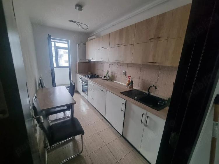 Apartament cu 2 camere decomandat în Berceni