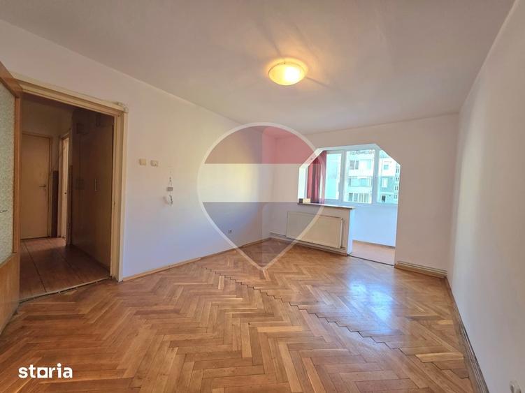 Apartament cu 4 camere în Central