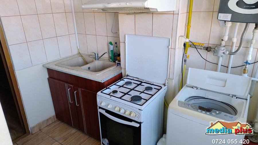 Apartament cu 2 camere decomandat în Mazepa 1