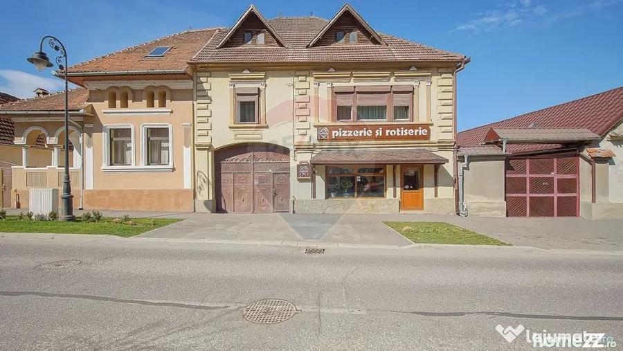 Casă cu 7 camere cu Teren 450 Mp în Caragiale