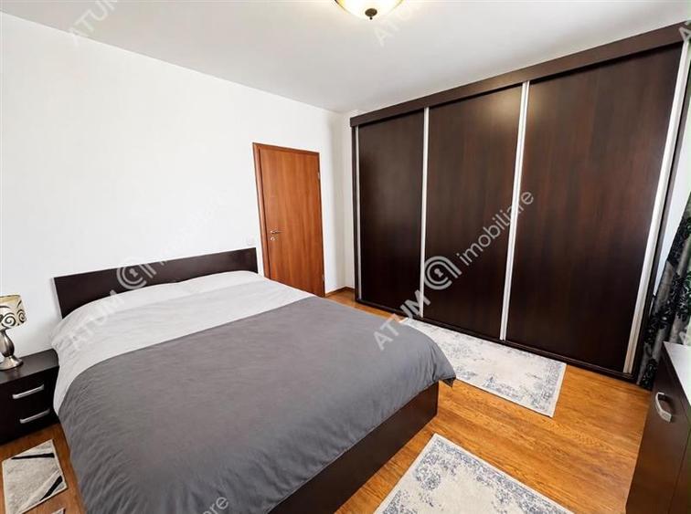 Apartament cu 3 camere decomandat, mobilat în Turnișor