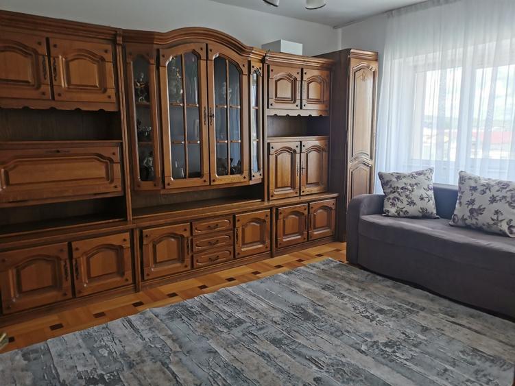 Apartament cu 3 camere decomandat în Mărăști