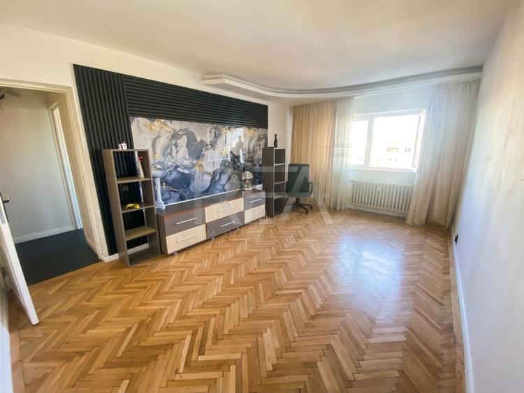 Apartament cu 3 camere decomandat, mobilat în Rahova