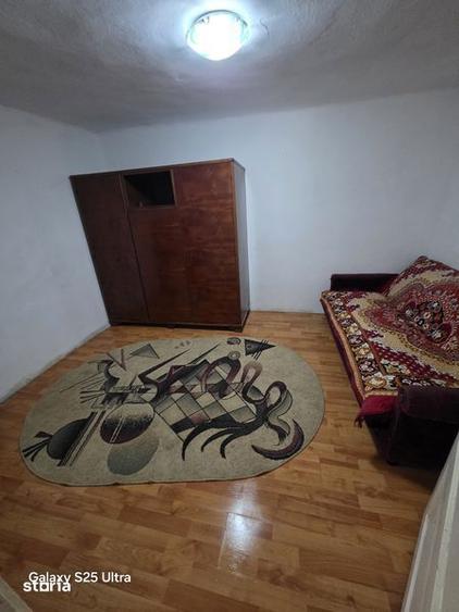 Casă cu 4 camere cu Teren 80 Mp în Boldești