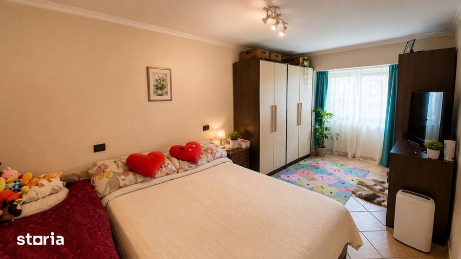 Apartament cu 4 camere decomandat în Ultracentral