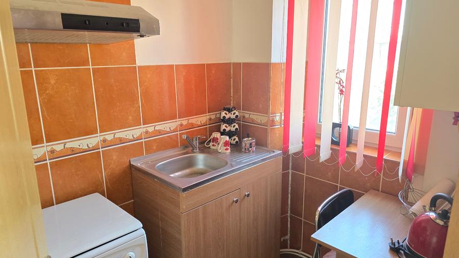 Garsonieră semidecomandată în Dacia