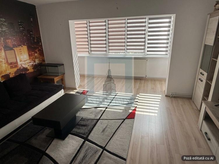 Apartament cu 3 camere decomandat în Astra