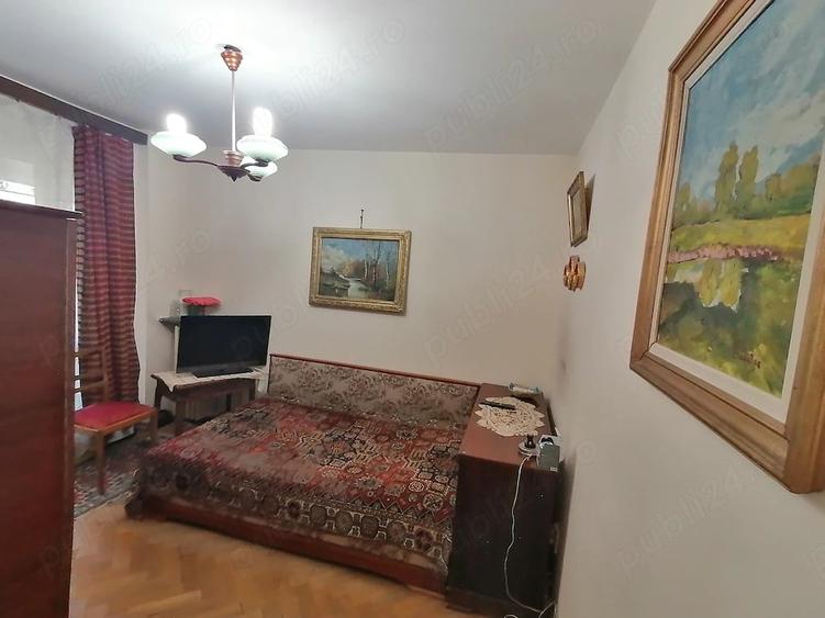 Apartament cu 2 camere semidecomandat în Calea Victoriei