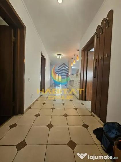 Casă cu 5 camere cu Teren 500 Mp în Central
