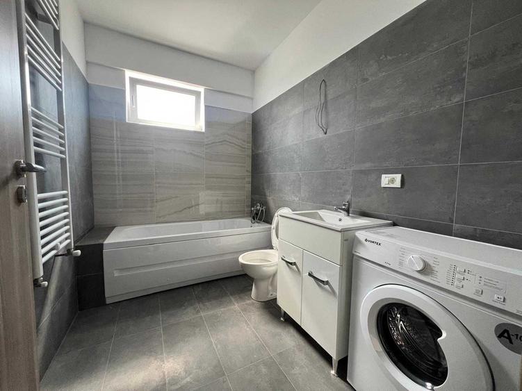 Apartament cu 2 camere decomandat în Lipovei