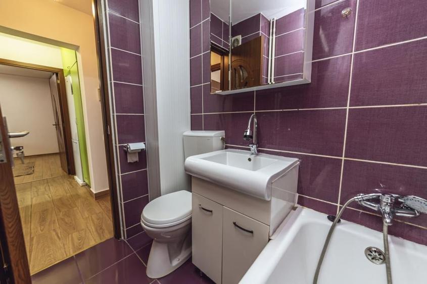 Apartament cu 2 camere decomandat, mobilat în Drumul Taberei