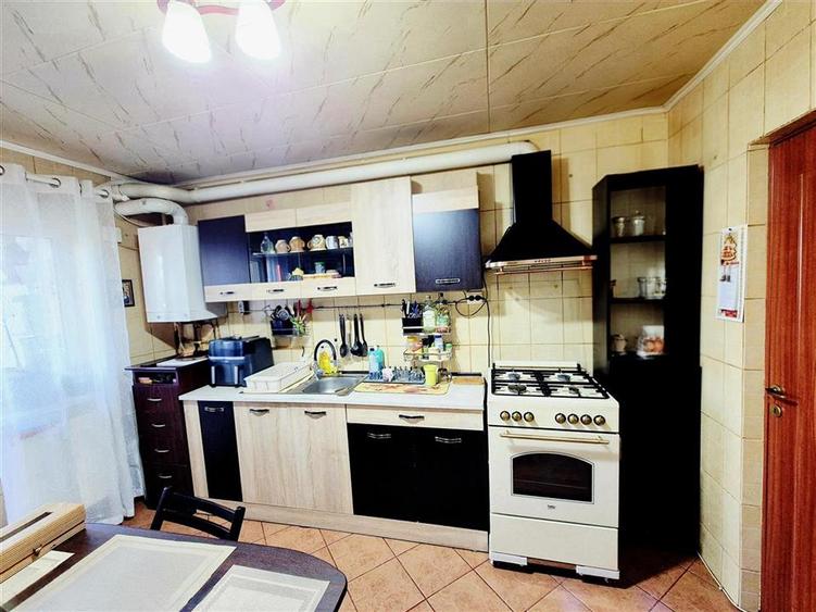 Apartament cu 3 camere decomandat în Lunca Cetățuii