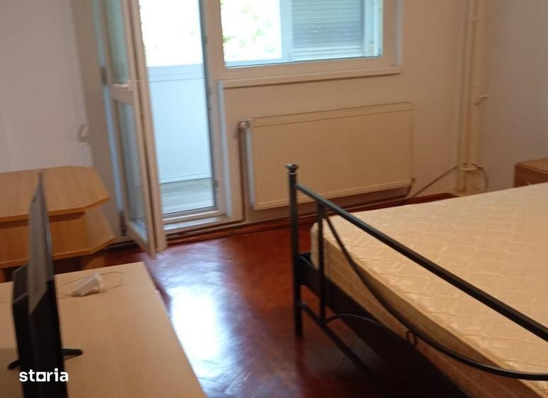 Apartament cu 2 camere decomandat în Alexandru cel Bun