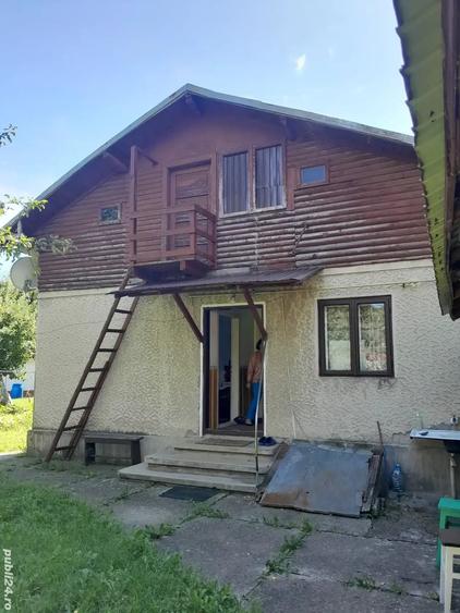 Casă cu 6 camere cu Teren 872 Mp în Central