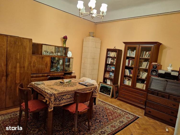 Apartament cu 3 camere în Central