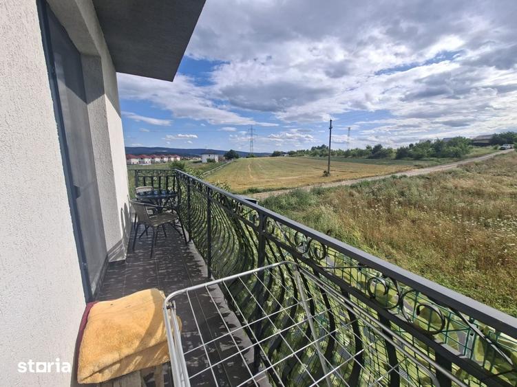 Apartament cu 2 camere decomandat în Miroslava