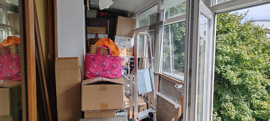 Apartament cu 2 camere semidecomandat în Olteniței