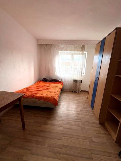 Garsonieră decomandată în Dumbrava 2